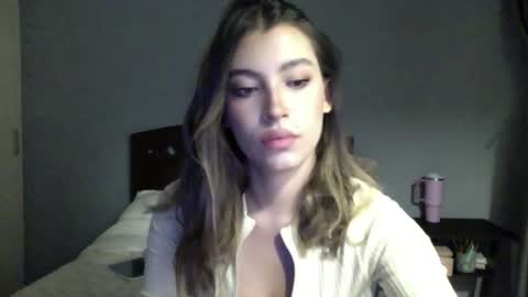 Jade online show from July 27, 11:35 pm