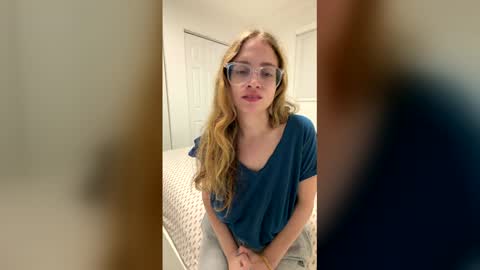 jademonroe0522 online show from April 30, 10:09 am