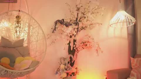 Jade Summer online show from October 6, 11:38 am