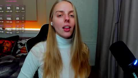 Sofia online show from November 1, 2:21 pm