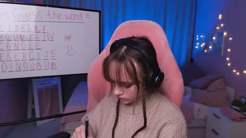 jamie_chung online show from February 20, 6:26 am