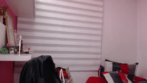 Jane online show from April 25, 11:24 pm