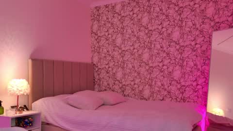 jane suckss online show from April 10, 4:02 pm