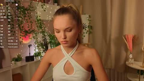 Hi Im Alice and here youll find something online show from November 13, 6:12 am