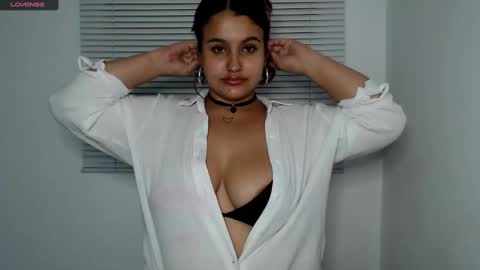 Janne  online show from December 5, 4:53 am