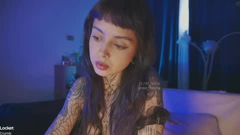   jmaybe e online show from May 22, 4:16 pm