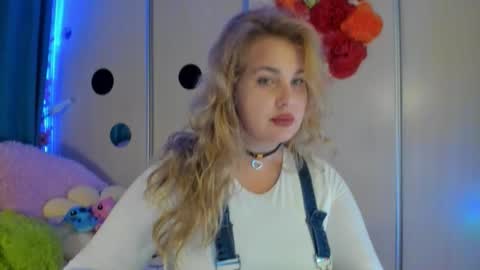 Snapshot of jansylines chatting on September 15, 6:48 pm JansyLines online show from September 15, 6:48 pm
