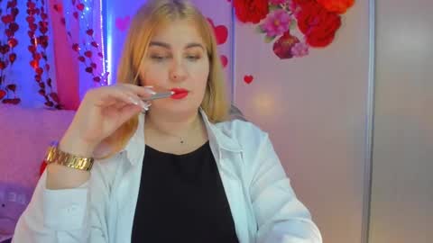 Snapshot of jansylines chatting on February 15, 6:33 pm JansyLines online show from February 15, 6:33 pm