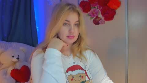 Snapshot of jansylines chatting on January 22, 7:35 am JansyLines online show from January 22, 7:35 am