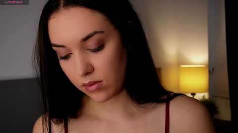 jasmine_rosee_ online show from July 28, 6:22 am