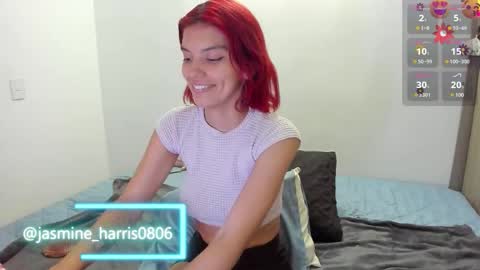 Snapshot of jasmineharris chatting on October 1, 1:54 am jasmineharris online show from October 1, 1:54 am
