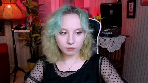 Snapshot of jasminemilko chatting on December 27, 5:09 am Jasmine online show from December 27, 5:09 am
