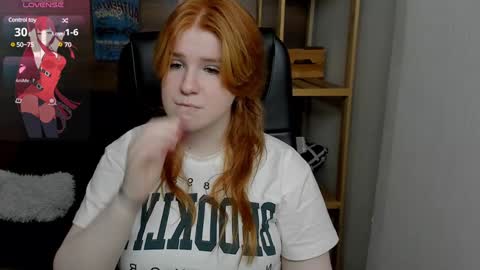 Snapshot of java_fire chatting on February 1, 3:39 pm Katerina online show from February 1, 3:39 pm
