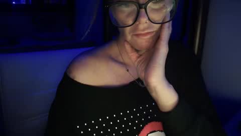 JAV online show from December 3, 12:29 pm