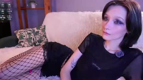 Emma online show from July 22, 1:12 pm