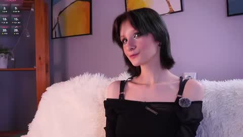 Emma online show from July 28, 6:20 pm