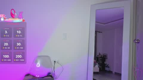 JAZMIN online show from July 21, 11:49 pm
