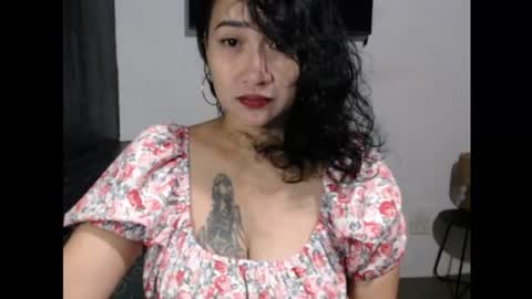 Jean online show from July 10, 3:34 pm