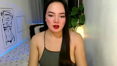 Snapshot of jeanwants2play chatting on October 13, 10:01 pm Jeanwants2play online show from October 13, 10:01 pm