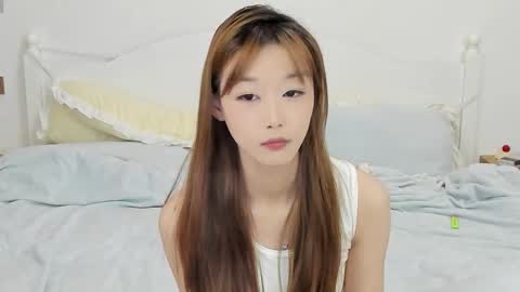 jelenaania online show from March 8, 2:04 am