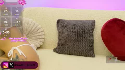 jelly__beanss online show from December 15, 8:19 am