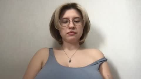 Inna  online show from March 5, 6:53 am