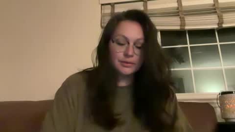 Snapshot of jellybeanin chatting on December 12, 6:36 am Jelli online show from December 12, 6:36 am