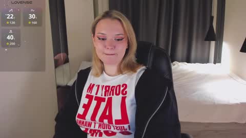 Jenice online show from March 28, 8:08 pm