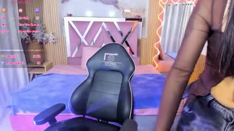 jenna_tay1 online show from May 16, 12:57 am
