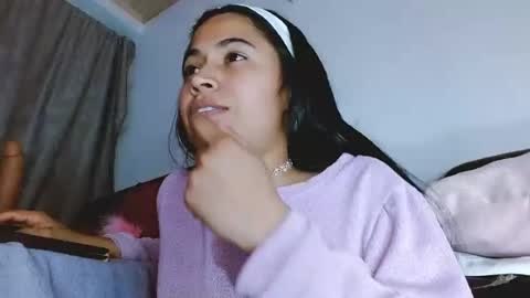 jenner_lena online show from August 7, 8:32 am