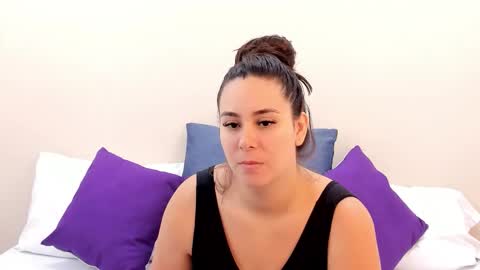 jenner_madison online show from February 25, 11:53 am