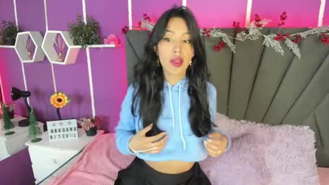 Jenner online show from December 20, 4:42 am