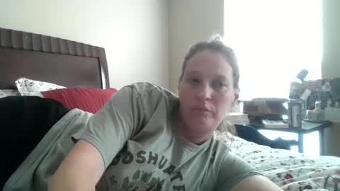 Snapshot of jennibean6996 chatting on October 1, 4:12 pm Jennibean6996 online show from October 1, 4:12 pm