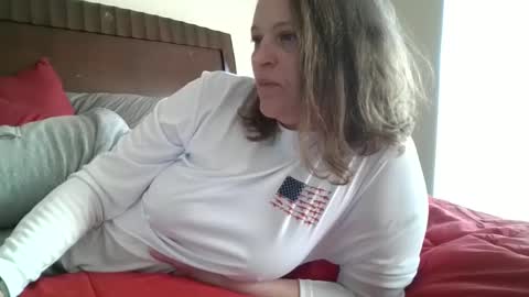Snapshot of jennibean6996 chatting on March 2, 2:04 pm Jennibean6996 online show from March 2, 2:04 pm