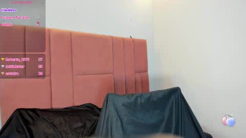 Jennie online show from April 20, 6:11 pm