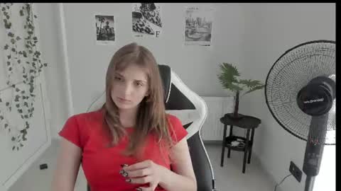 Karla online show from June 22, 3:20 pm