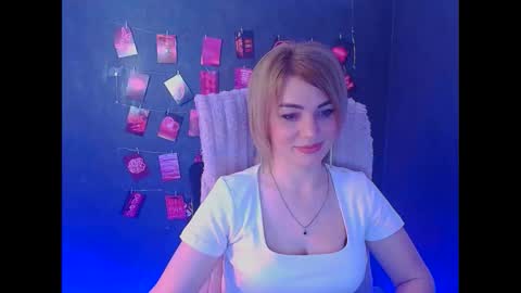 Jennifer online show from March 11, 12:52 pm