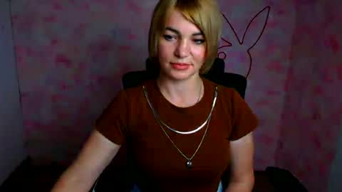 Jennifer online show from July 2, 6:52 am