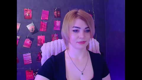 Jennifer online show from March 18, 12:32 pm