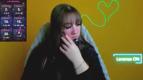 Jennifer online show from December 18, 7:46 am