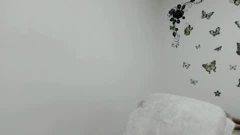 jenniferloveyou online show from June 7, 3:02 am