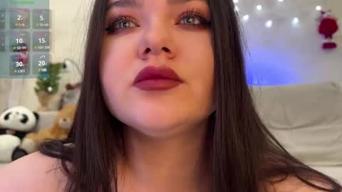 Snapshot of jennisxcharming chatting on January 3, 1:58 pm Mila online show from January 3, 1:58 pm
