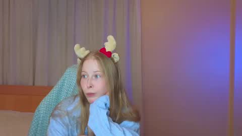 Snapshot of jenny_angelok chatting on December 23, 12:19 pm Next broadcast on December 05 subject to change online show from December 23, 12:19 pm
