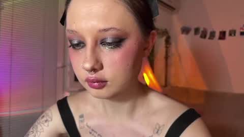 Jennifer Jenny Darling   online show from June 30, 7:24 pm