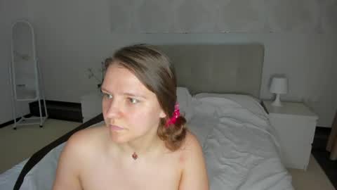 Jenny online show from July 6, 3:03 pm