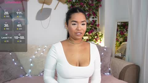 Snapshot of jenny_roberts96 chatting on January 22, 7:56 pm Jenny Roberts online show from January 22, 7:56 pm