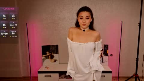 Jenny online show from September 23, 5:00 pm