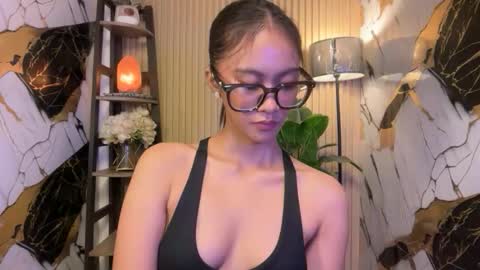 jenny_sweetgirlx online show from June 7, 7:04 am