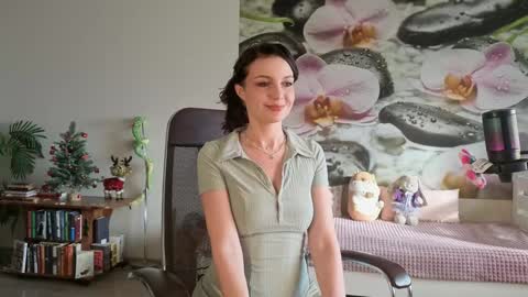 jennycutey online show from January 18, 4:09 am