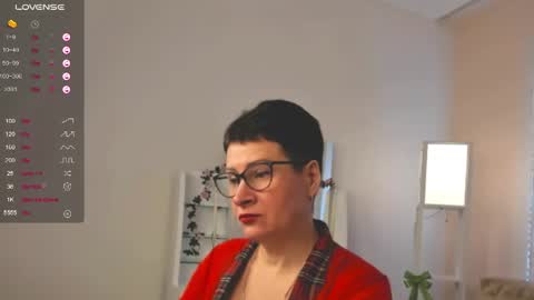 Jenny online show from April 15, 8:37 am